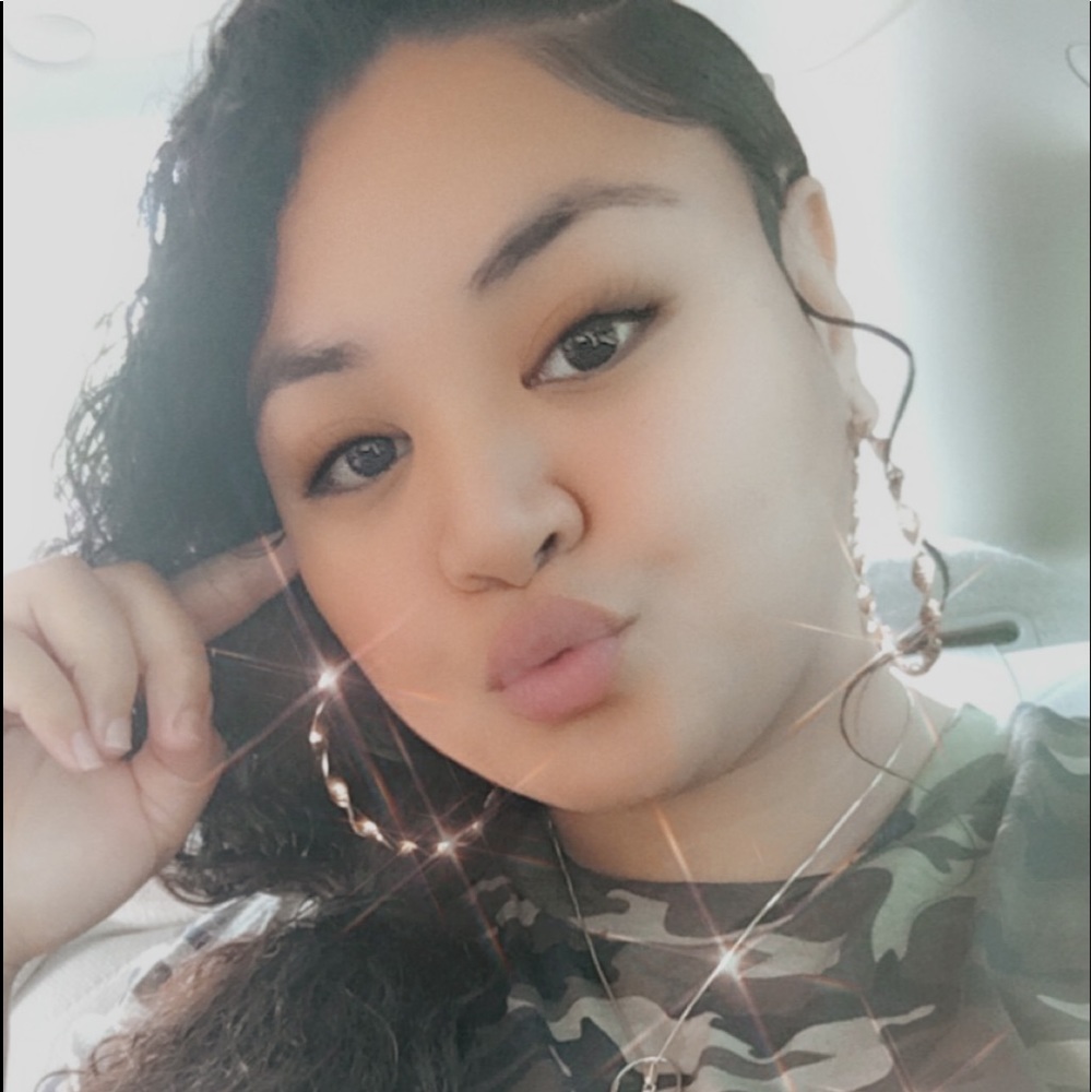 Meet your Posher, Tatyana